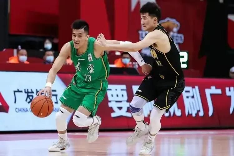 NBA单赛季连败纪录是26连败（76人和骑士），活塞接下来两场比赛将分别客场和主场连续面对篮网（东部第九）。